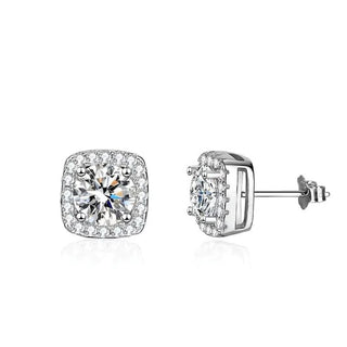 Moissanite Stud